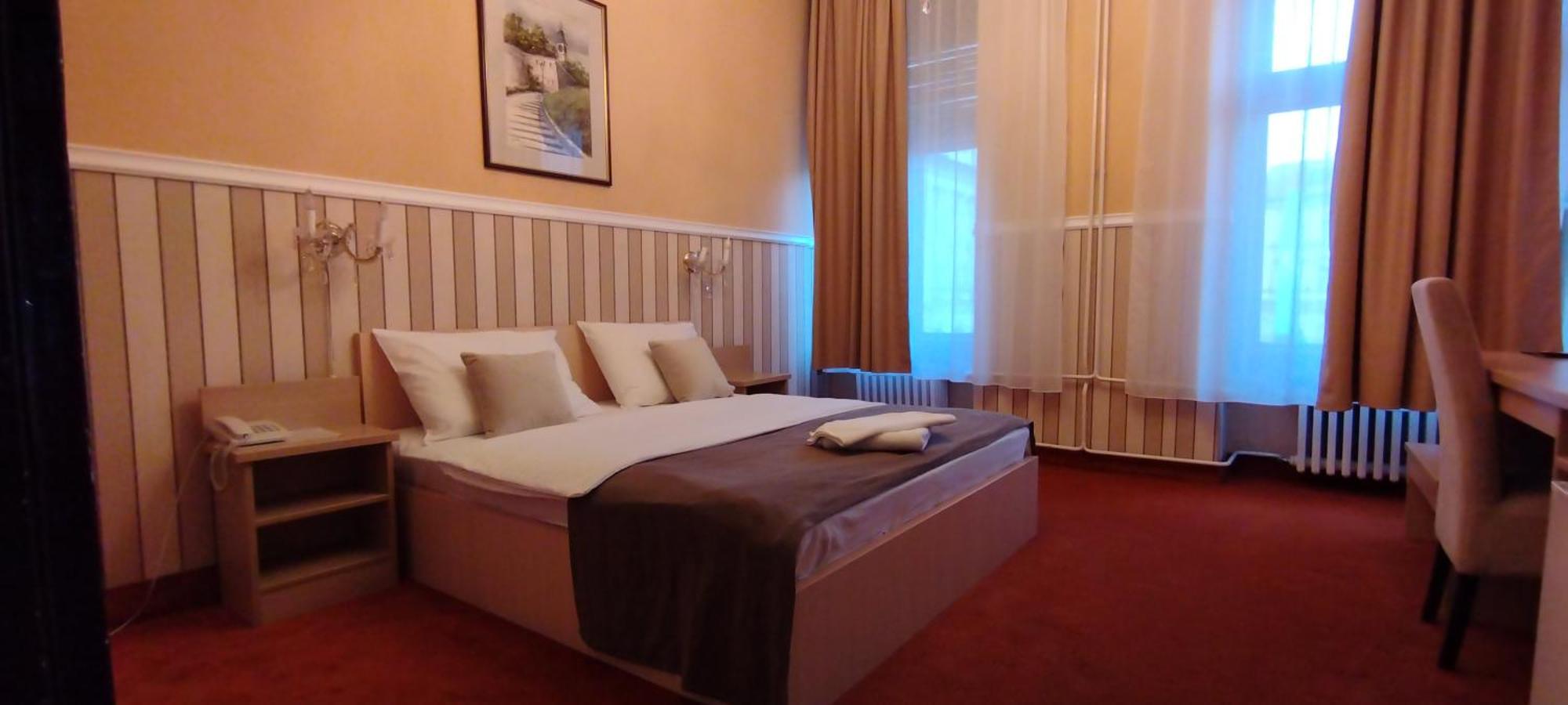 Hotel Vojvodina Нови-Сад Экстерьер фото